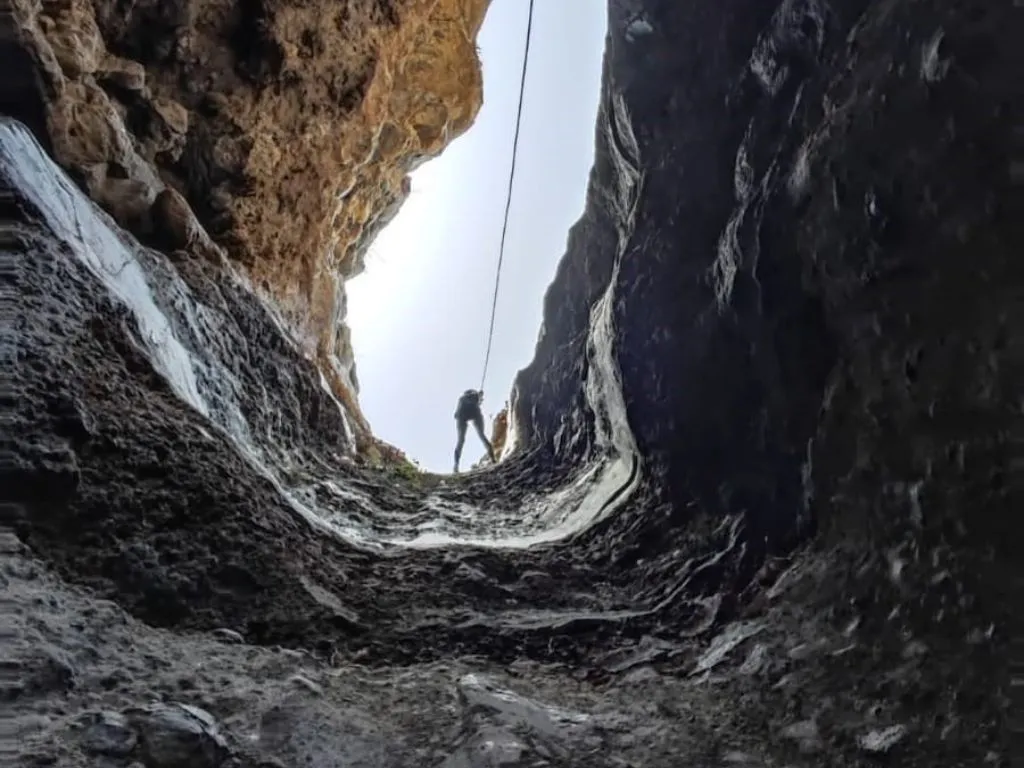 8-mosquetones-adventure-tenerife-sunshine-rent (5)