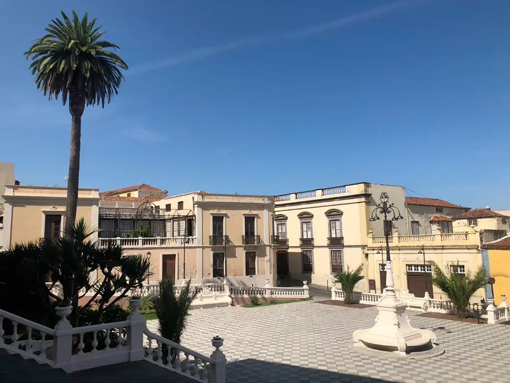 FVUELTAISLA