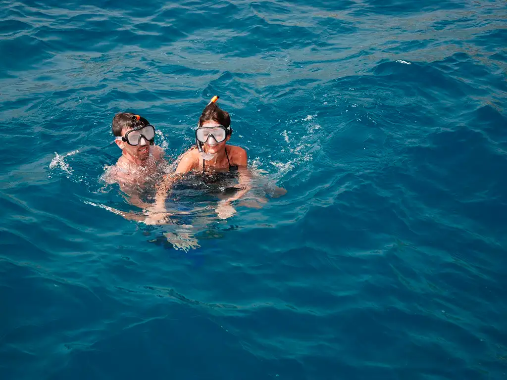 blue-ocean-yacht-charter-tenerife-sunshine-rent (3)