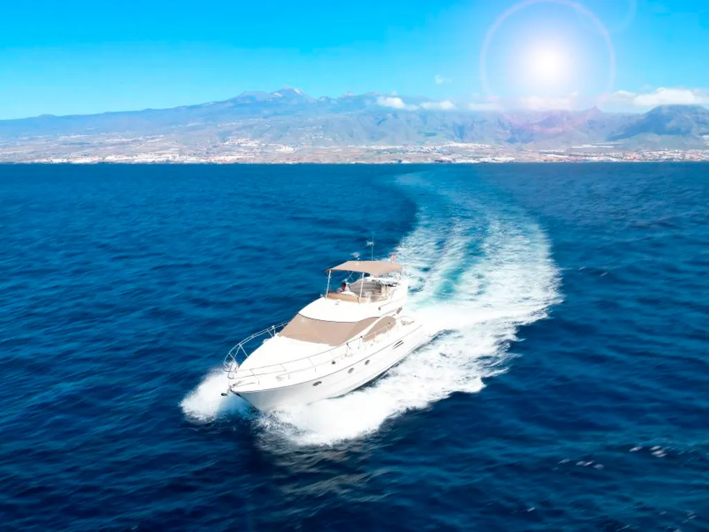 ooh-lala-tenerife-barca-sunshine-rent (1)