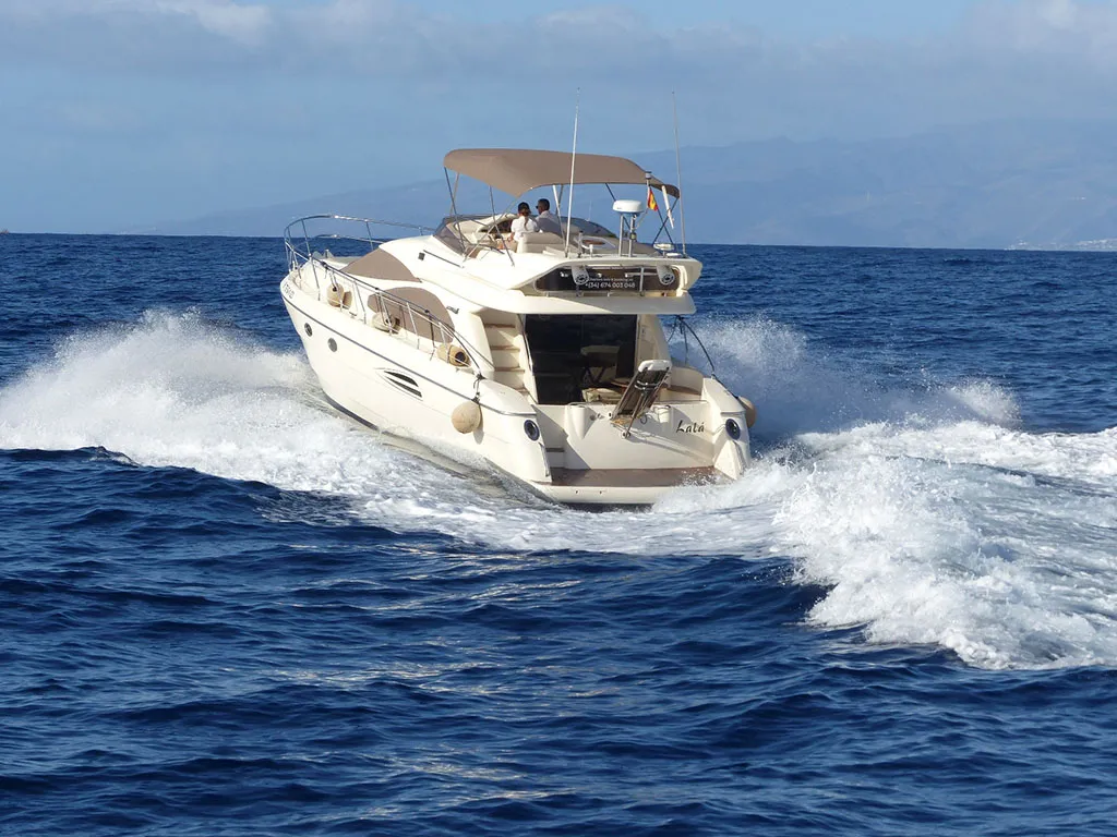 ooh-lala-tenerife-barca-sunshine-rent (8)